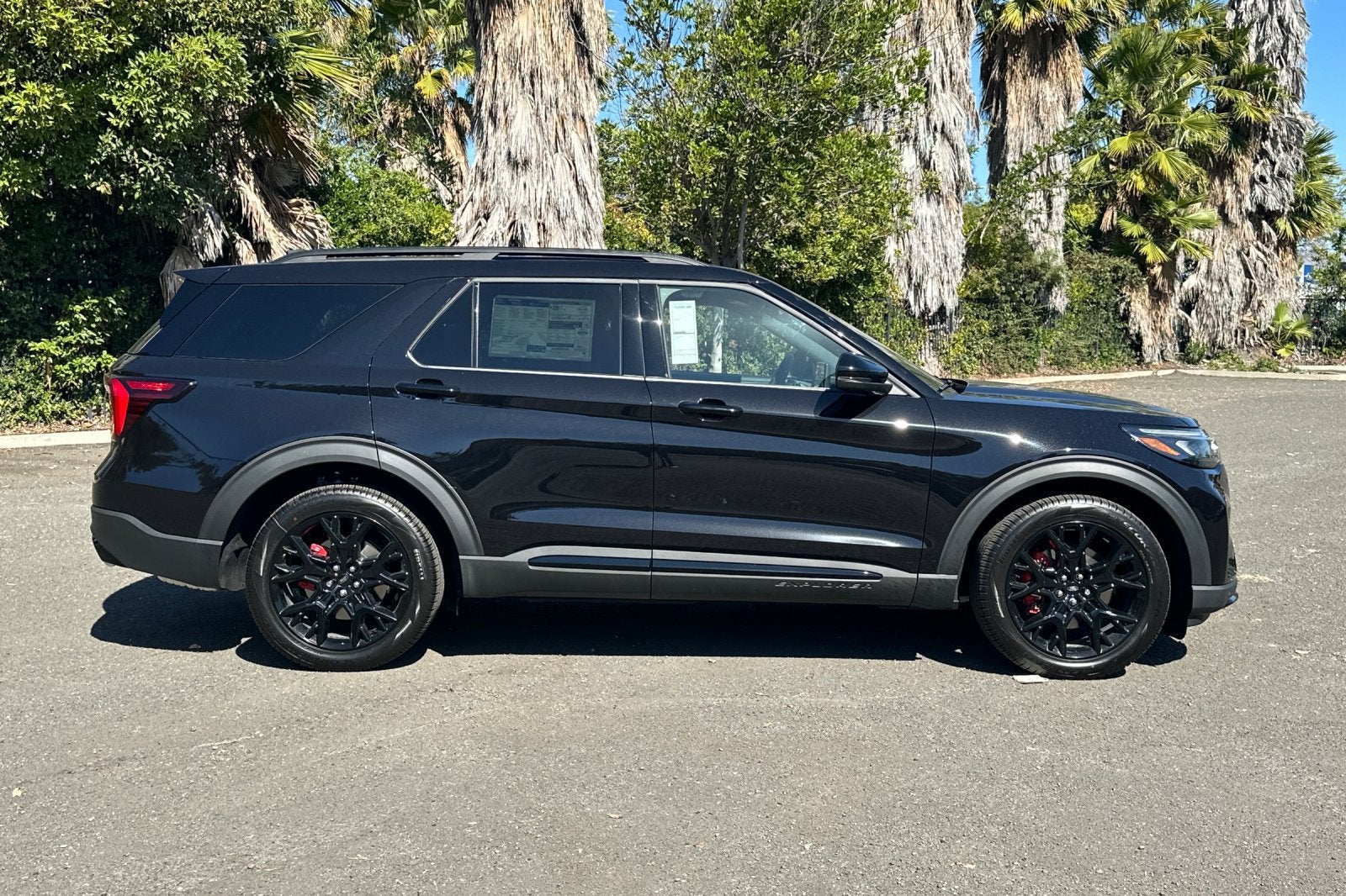 2027 Ford Explorer ST