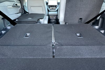 2027 Ford Explorer Platinum™