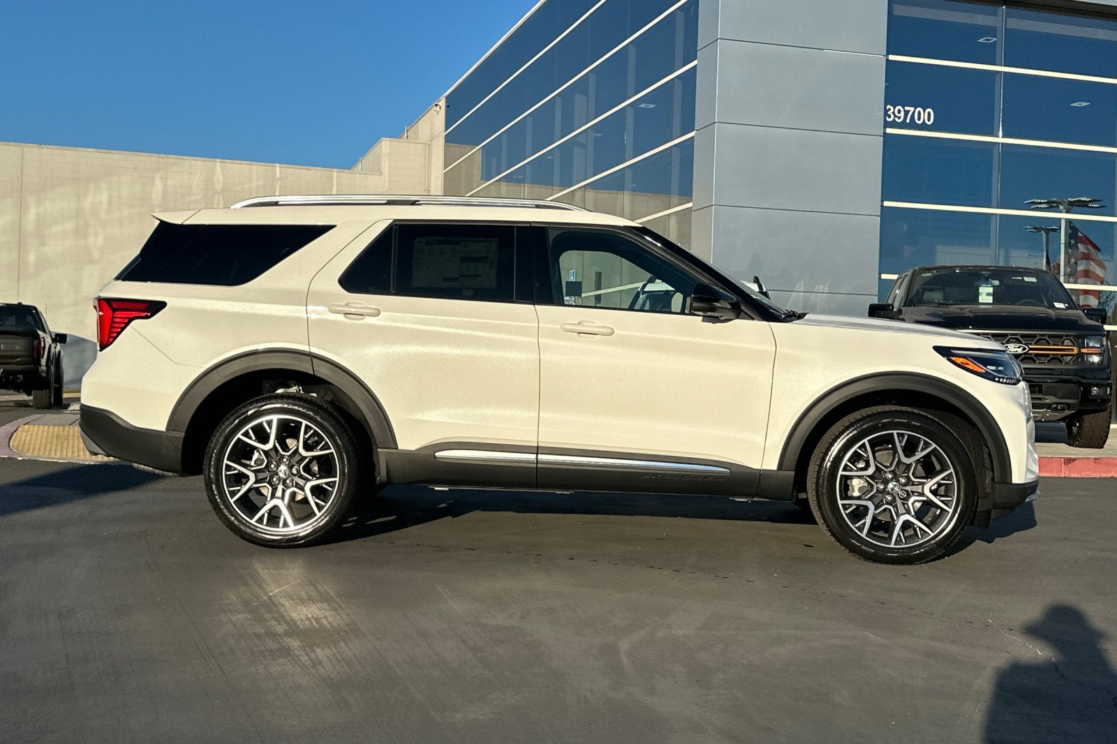 2027 Ford Explorer Platinum™