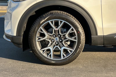 2027 Ford Explorer Platinum™
