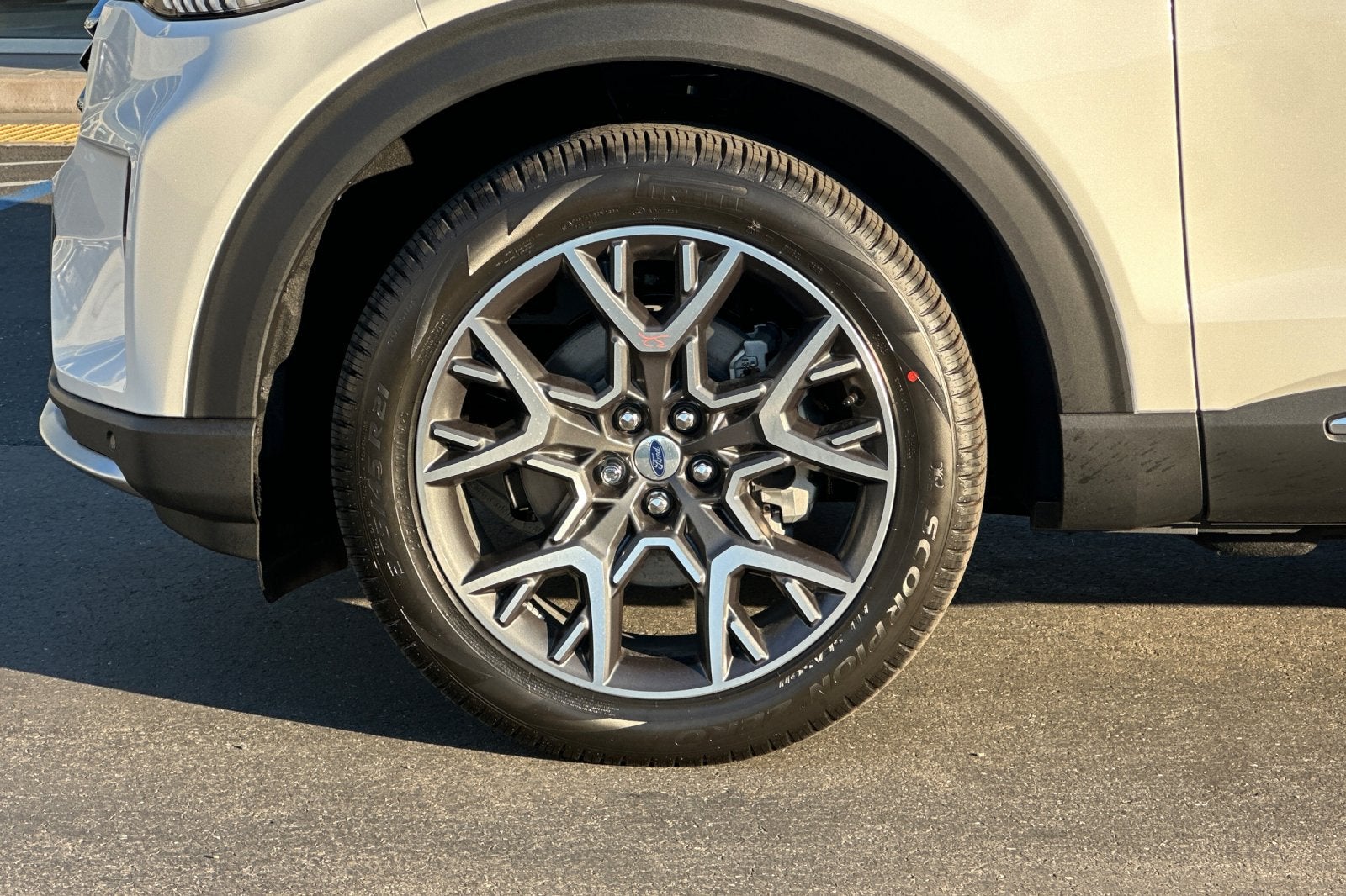 2027 Ford Explorer Platinum™