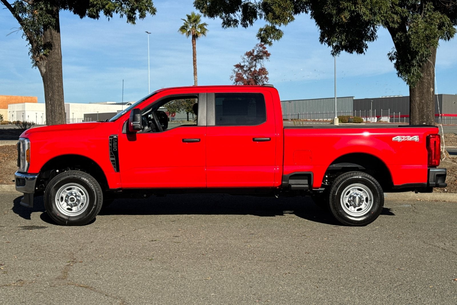 2027 Ford F-250SD XL