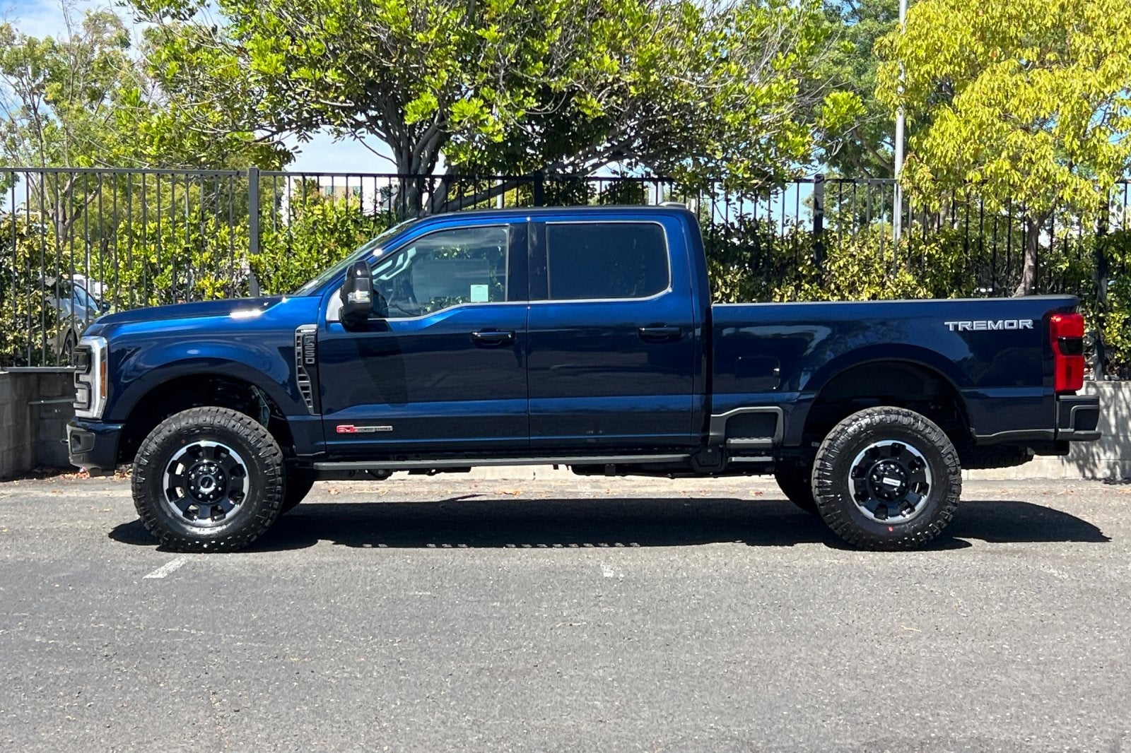 2025 Ford F-250SD Lariat