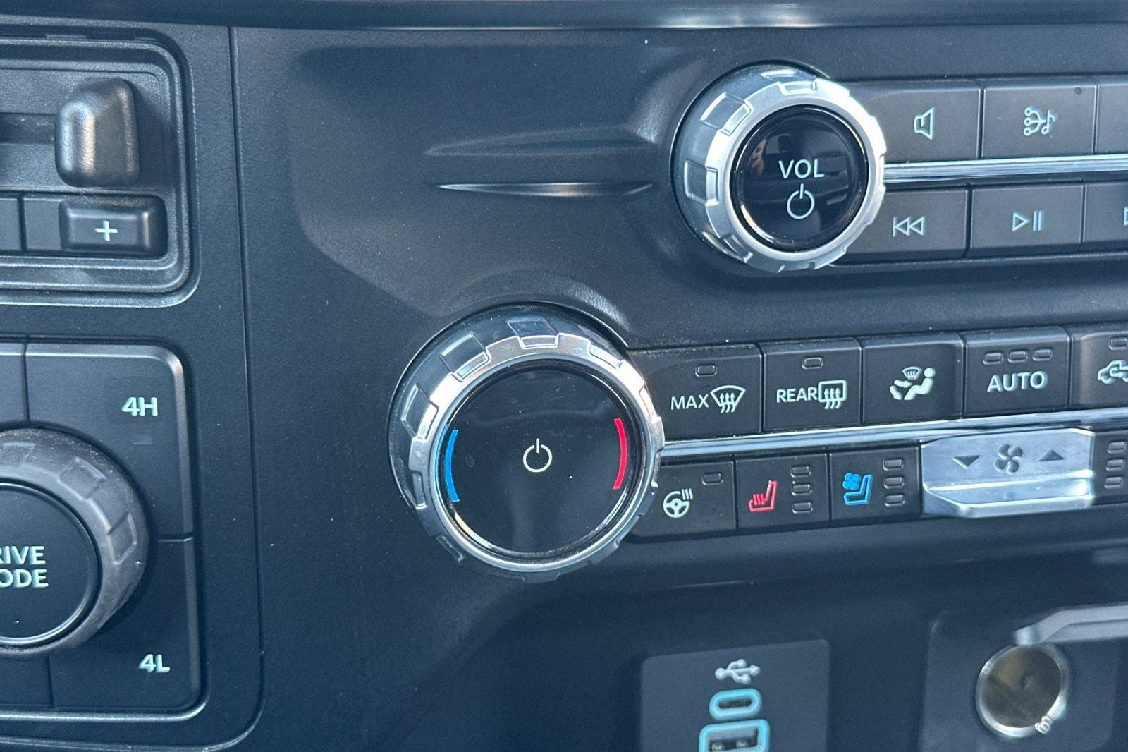 2024 Ford F-250SD Lariat 160 WB