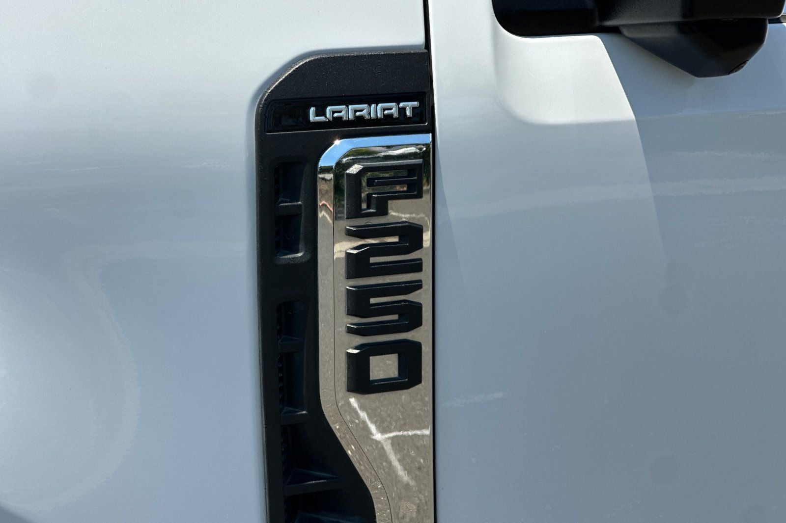 2024 Ford F-250SD Lariat 160 WB