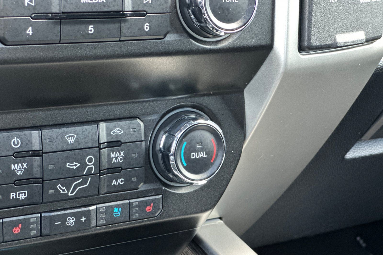 2020 Ford F-250SD Lariat