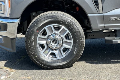 2026 Ford F-250SD Lariat 160 WB