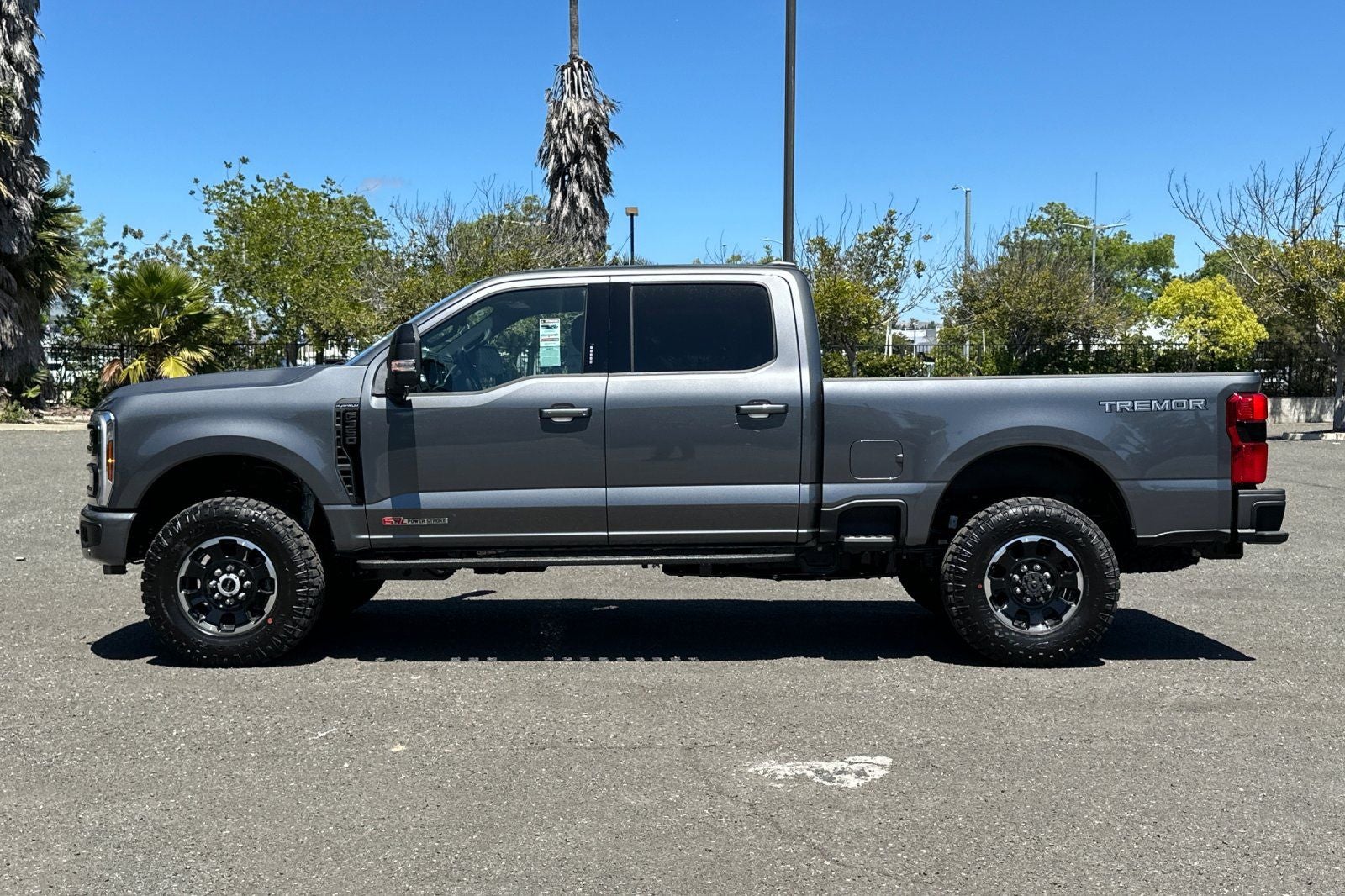 2026 Ford F-350SD Platinum 160 WB
