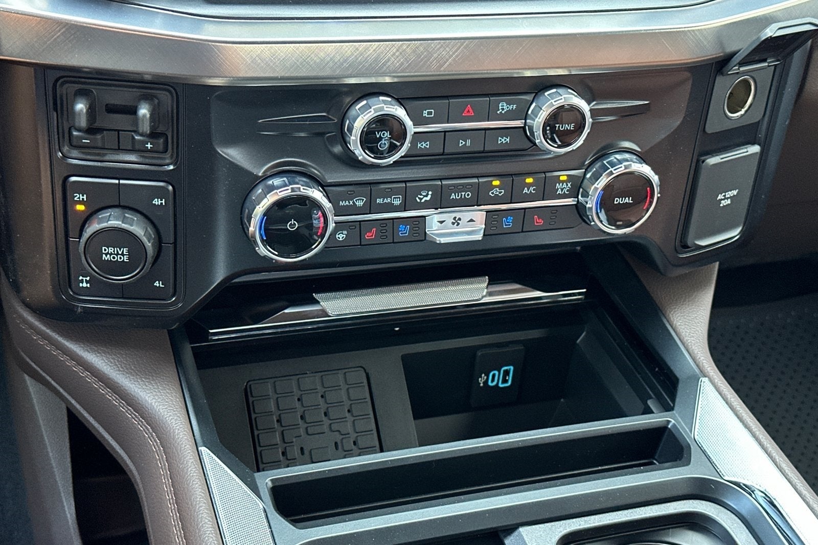 2025 Ford F-350SD King Ranch