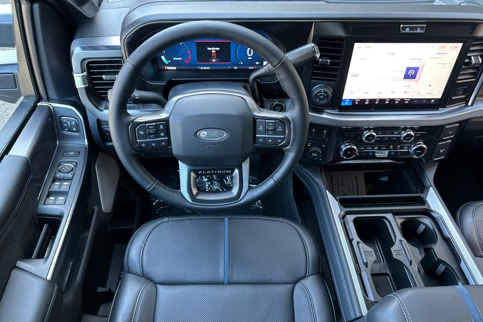 2026 Ford F-350SD Platinum DRW