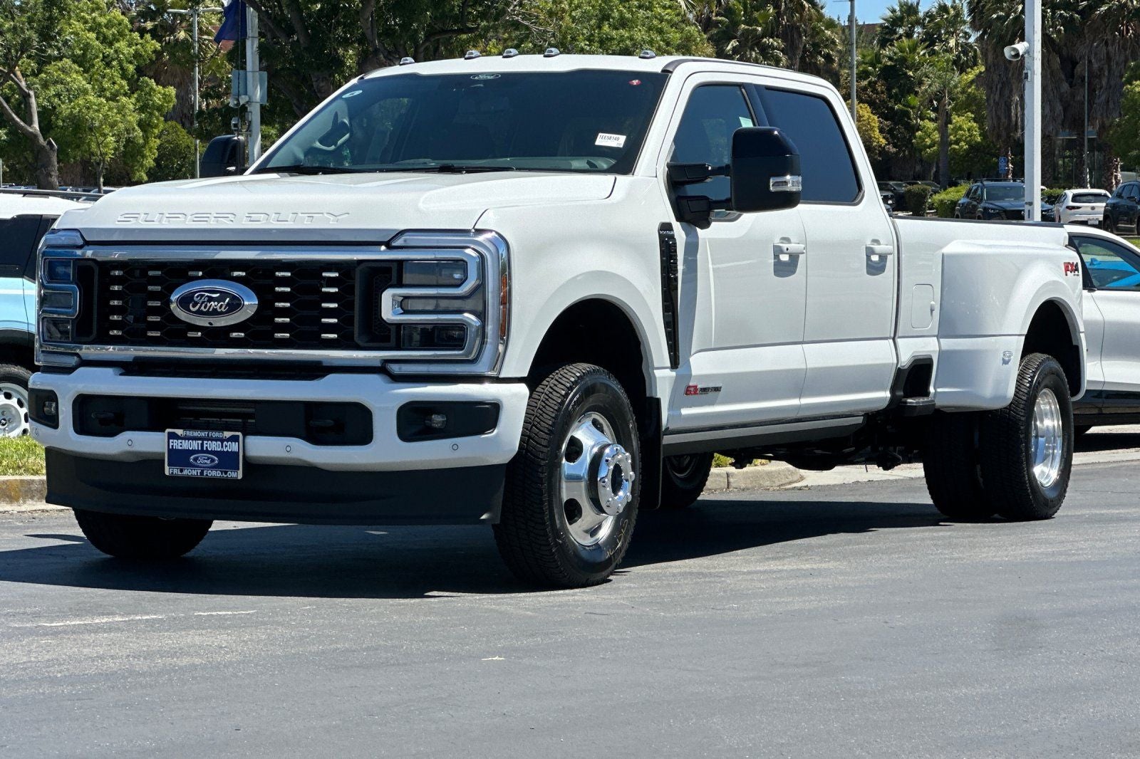 2026 Ford F-350SD Platinum DRW