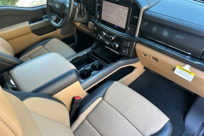 2026 Ford F-350SD Lariat DRW