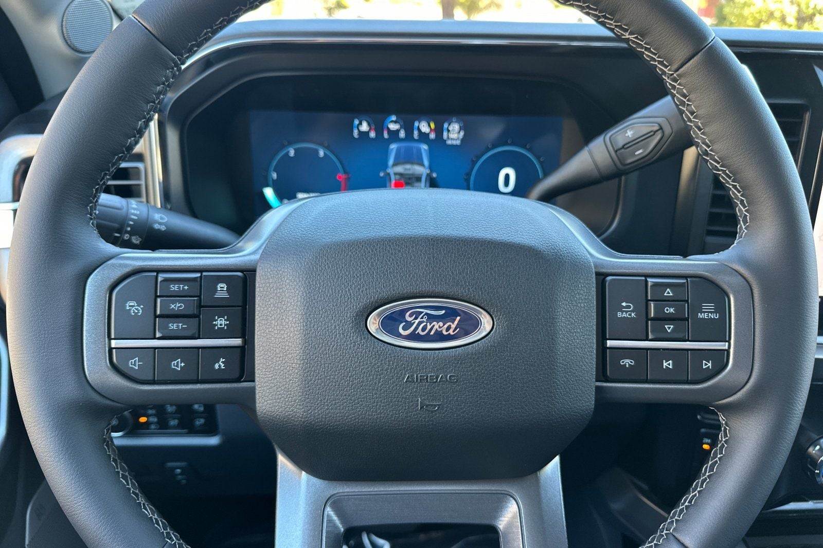 2026 Ford F-350SD Lariat DRW