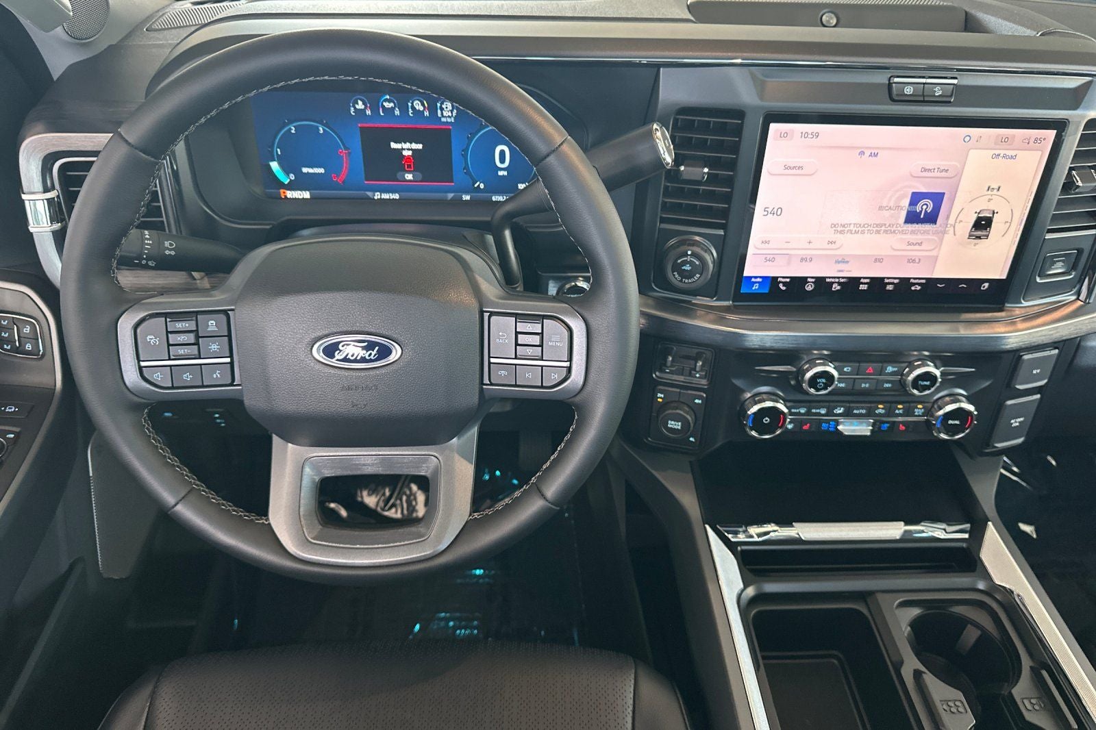 2025 Ford F-350SD Lariat DRW