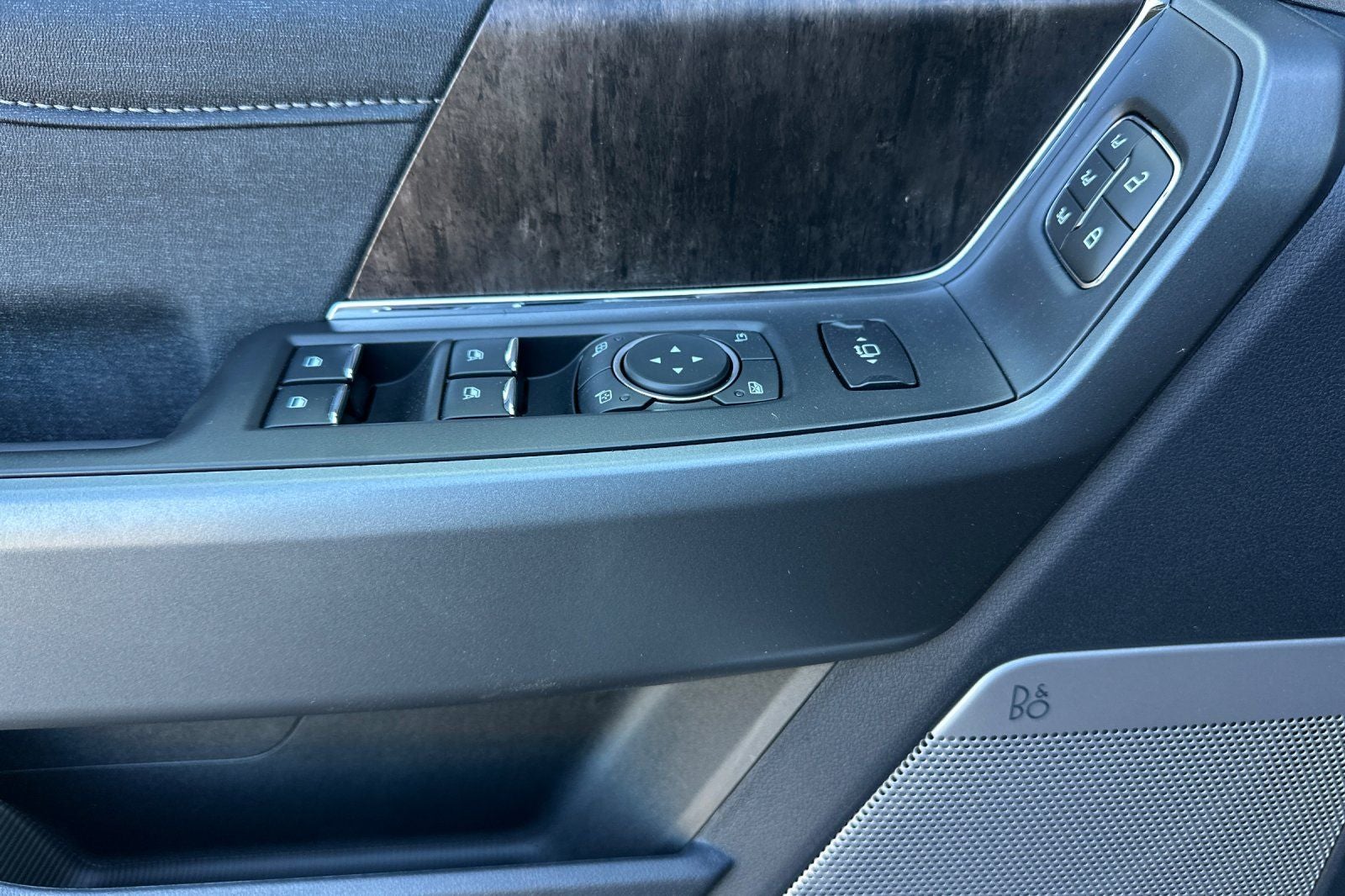 2026 Ford F-450SD Lariat DRW