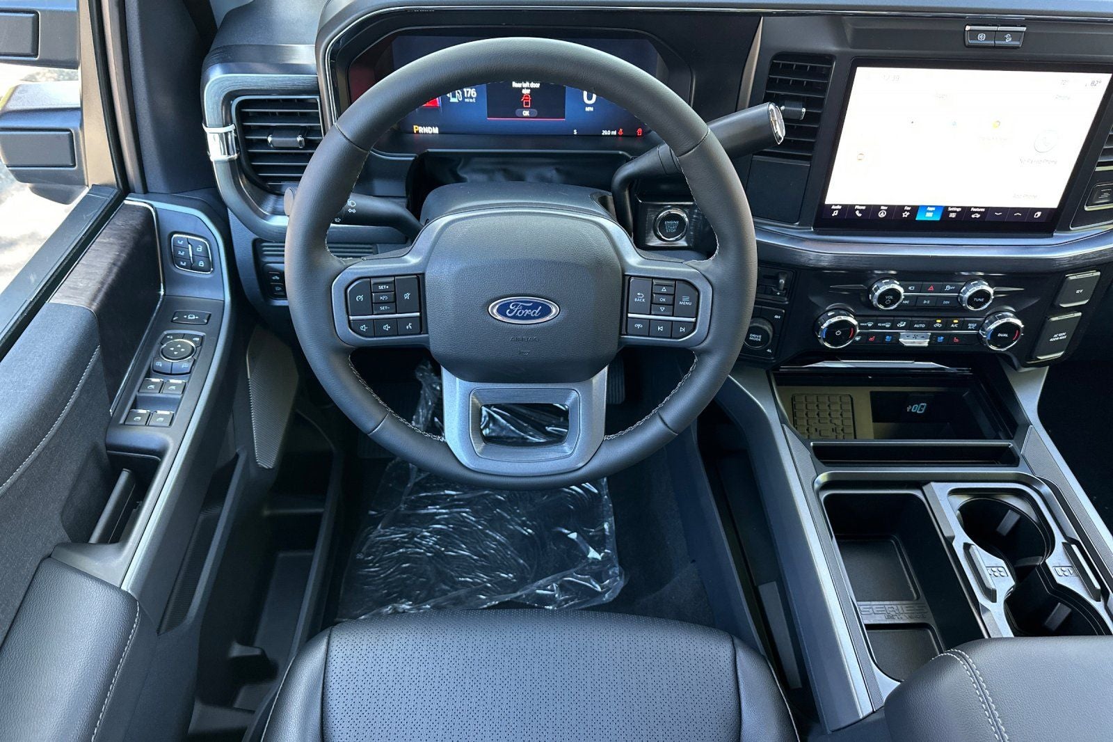 2026 Ford F-450SD Lariat DRW