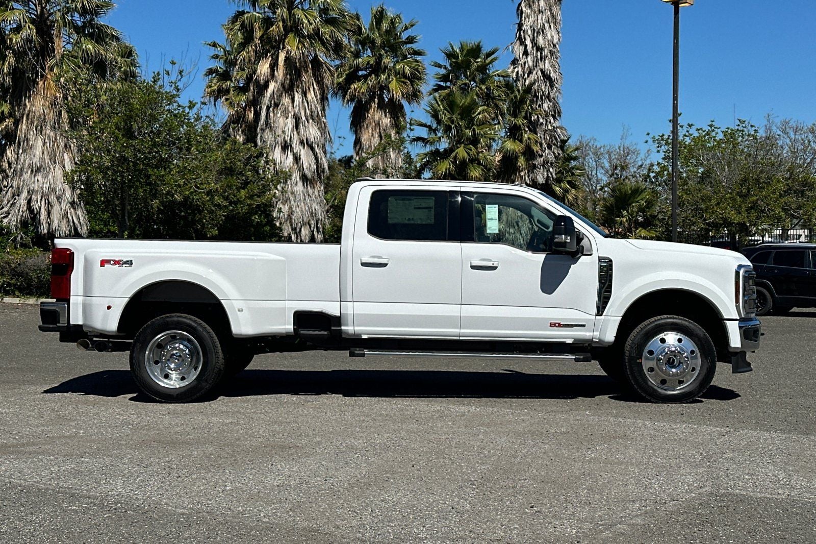 2026 Ford F-450SD Lariat DRW