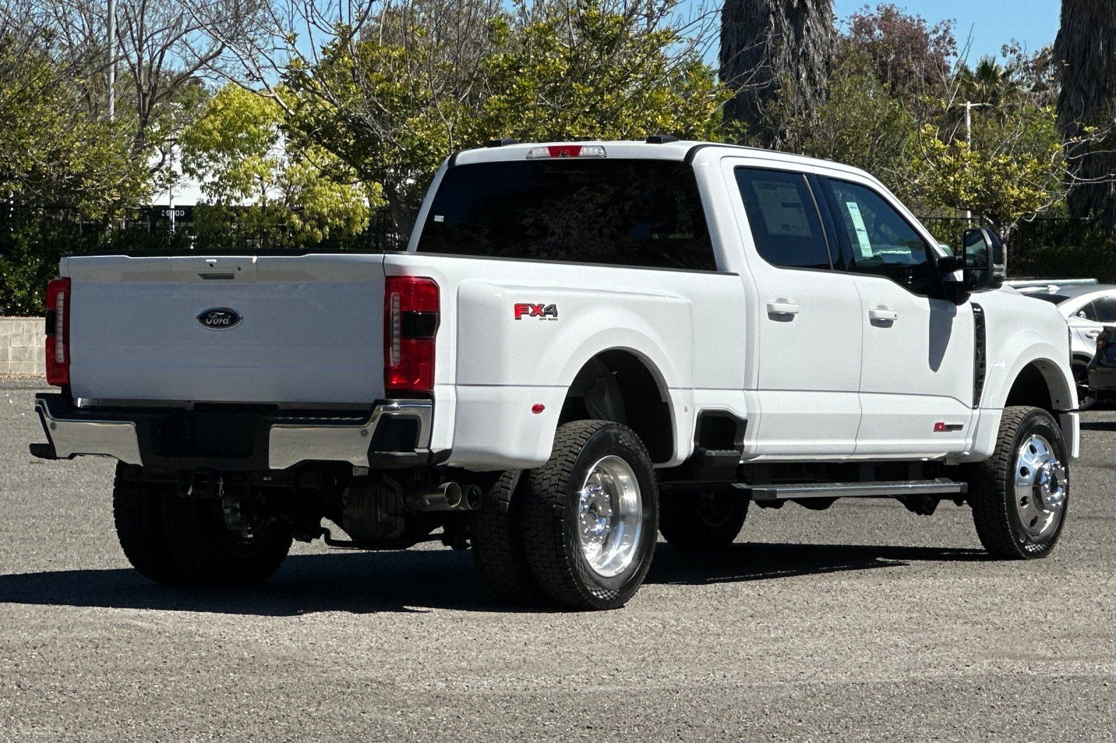 2026 Ford F-450SD Lariat DRW