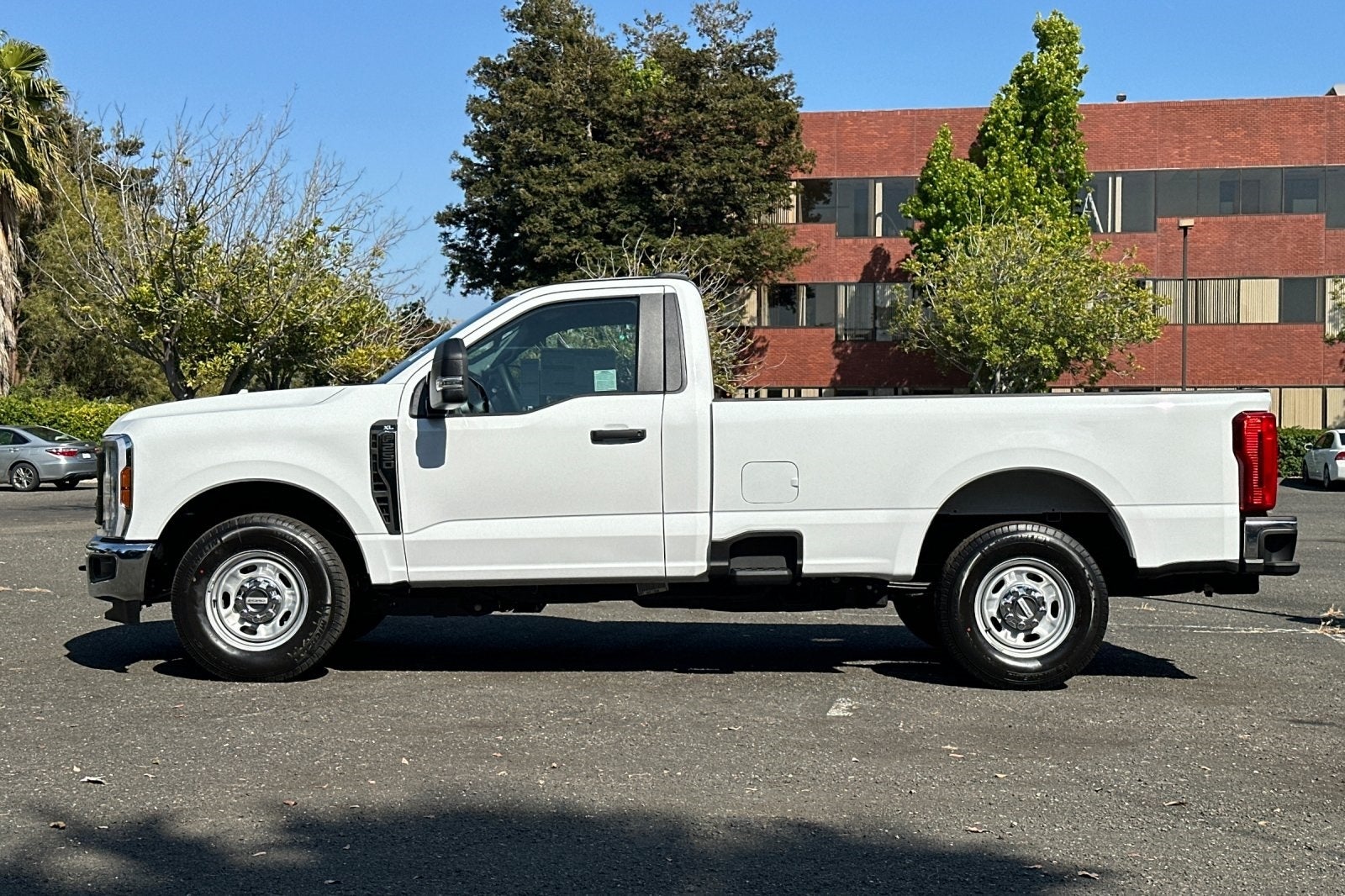 2025 Ford F-250SD XL