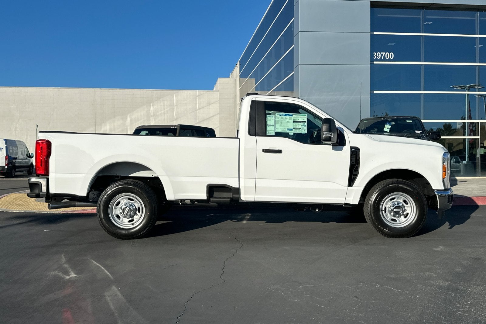 2027 Ford F-250SD F-250® XL