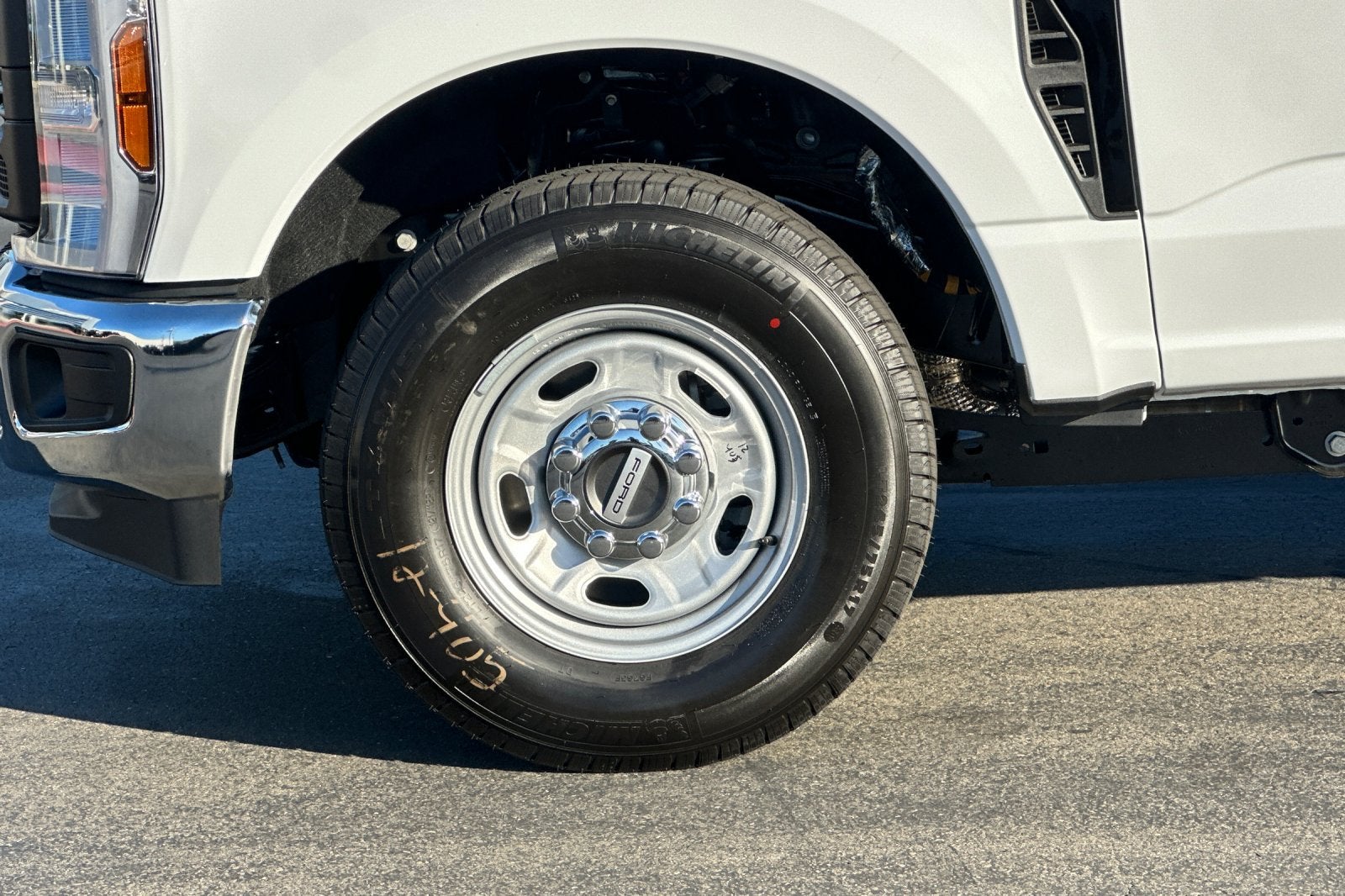 2027 Ford F-250SD F-250® XL