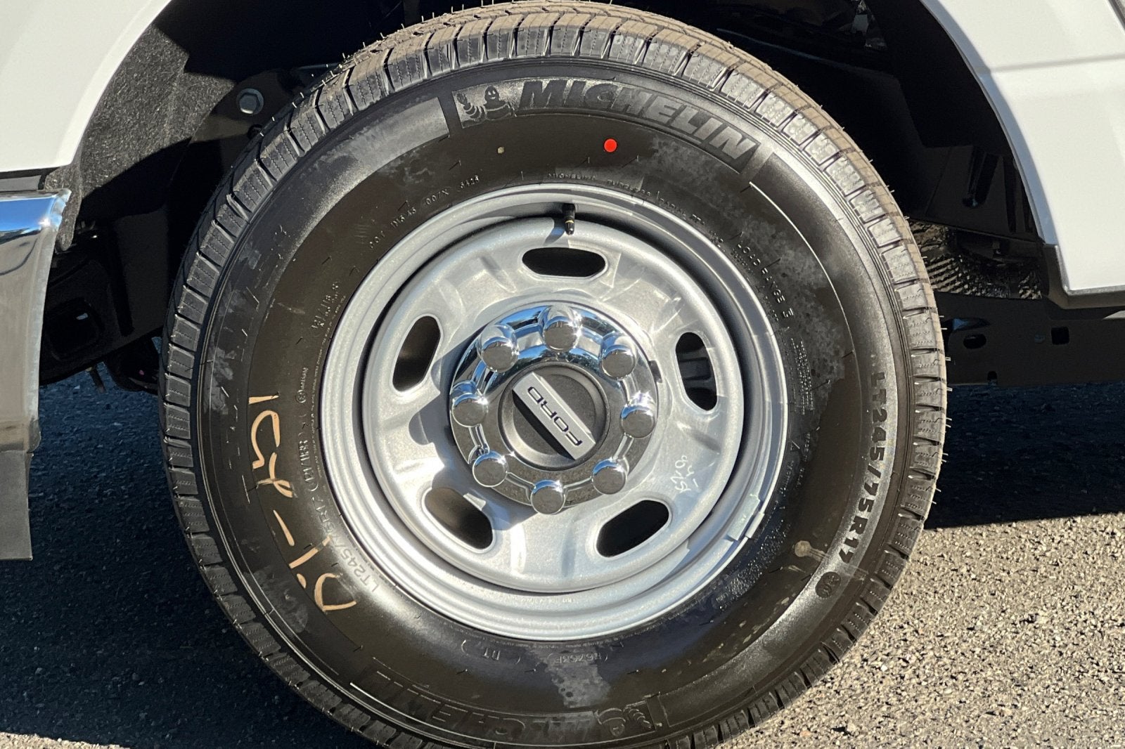 2027 Ford F-250SD F-250® XL