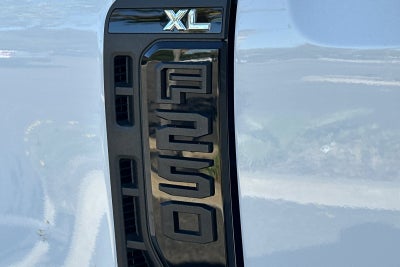 2027 Ford F-250SD F-250® XL