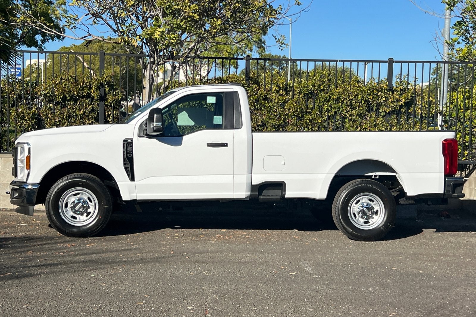 2027 Ford F-250SD F-250® XL