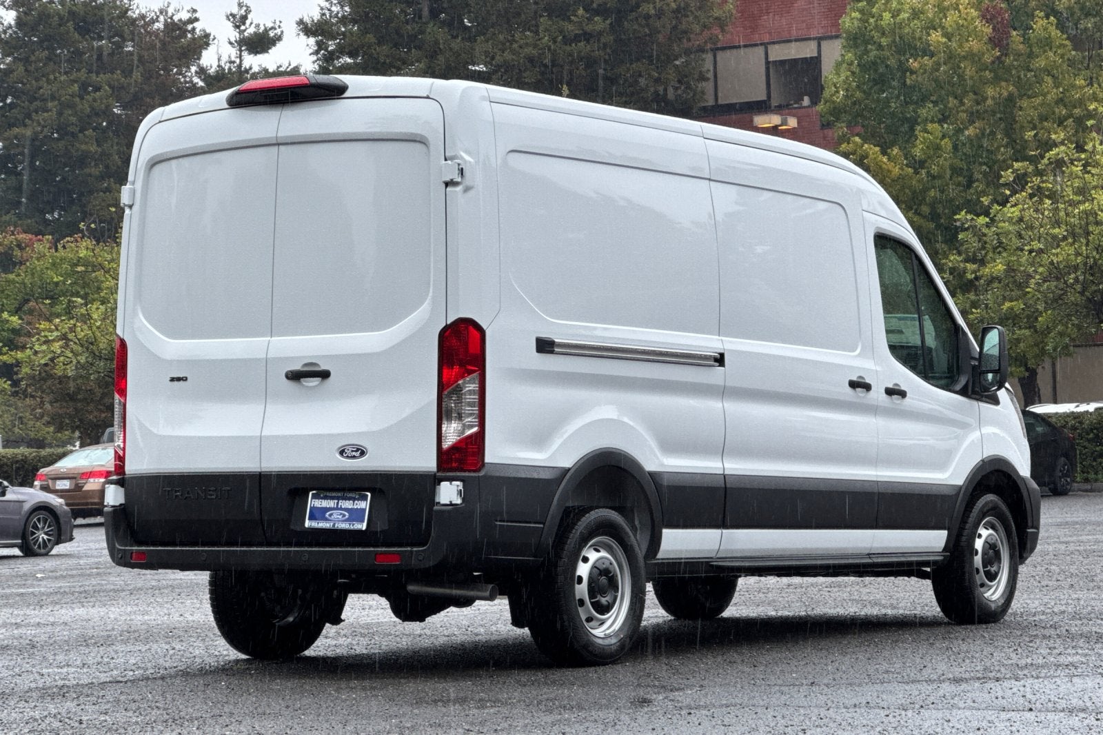 2027 Ford Transit-250 T-250 148" Med Rf 9150 GVWR RWD