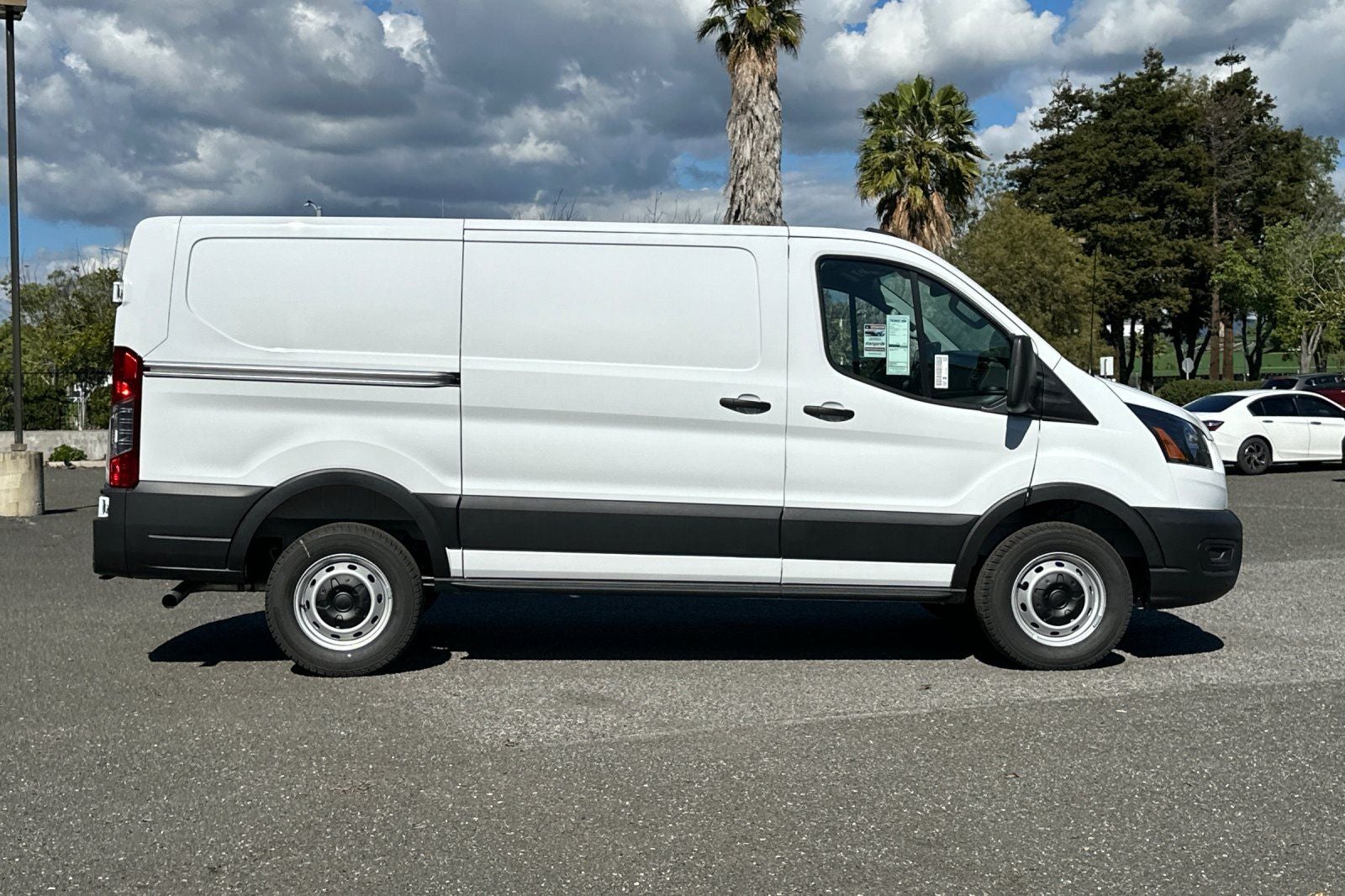 2026 Ford Transit-250 Base