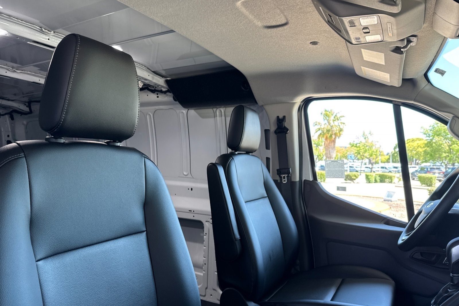 2025 Ford Transit-250 Base