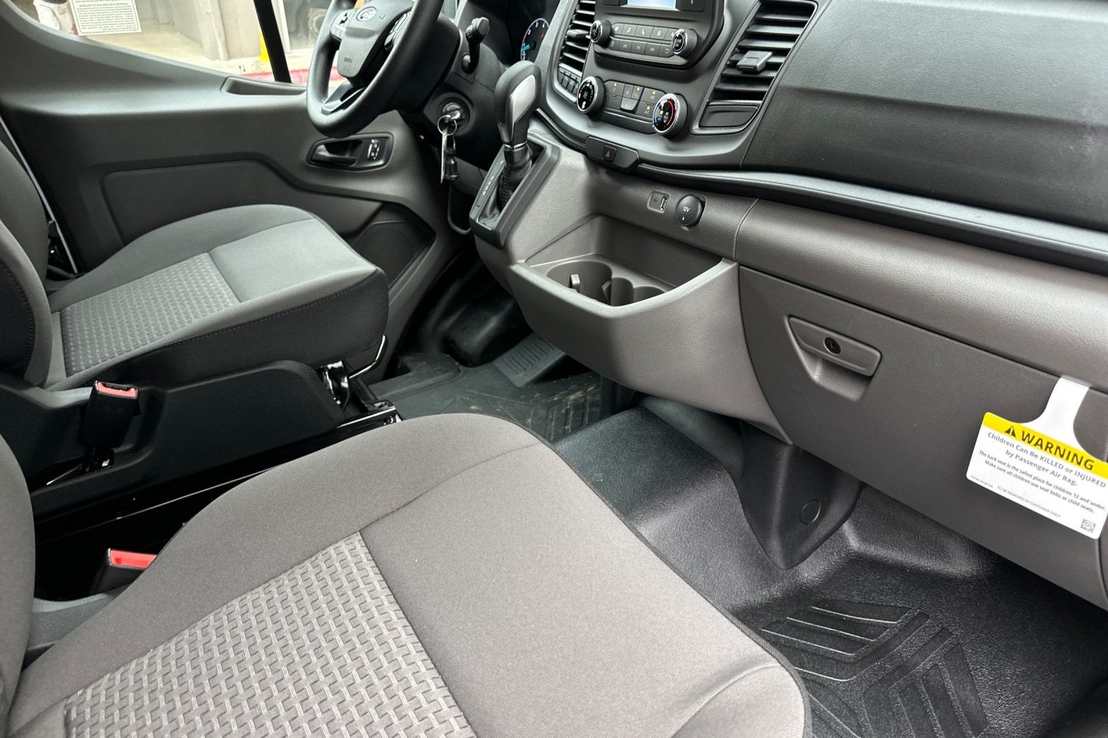 2025 Ford Transit-250 Base