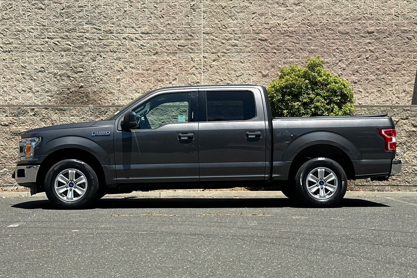 2018 Ford F-150 XLT 145 WB