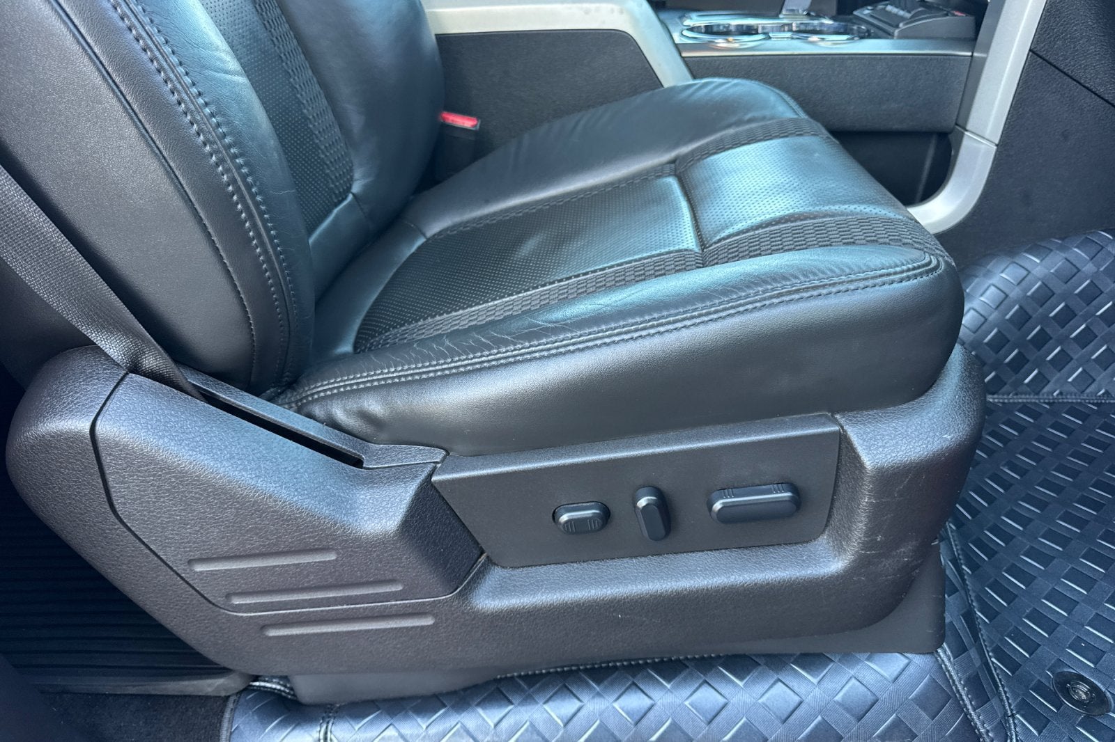 2014 Ford F-150 SVT Raptor