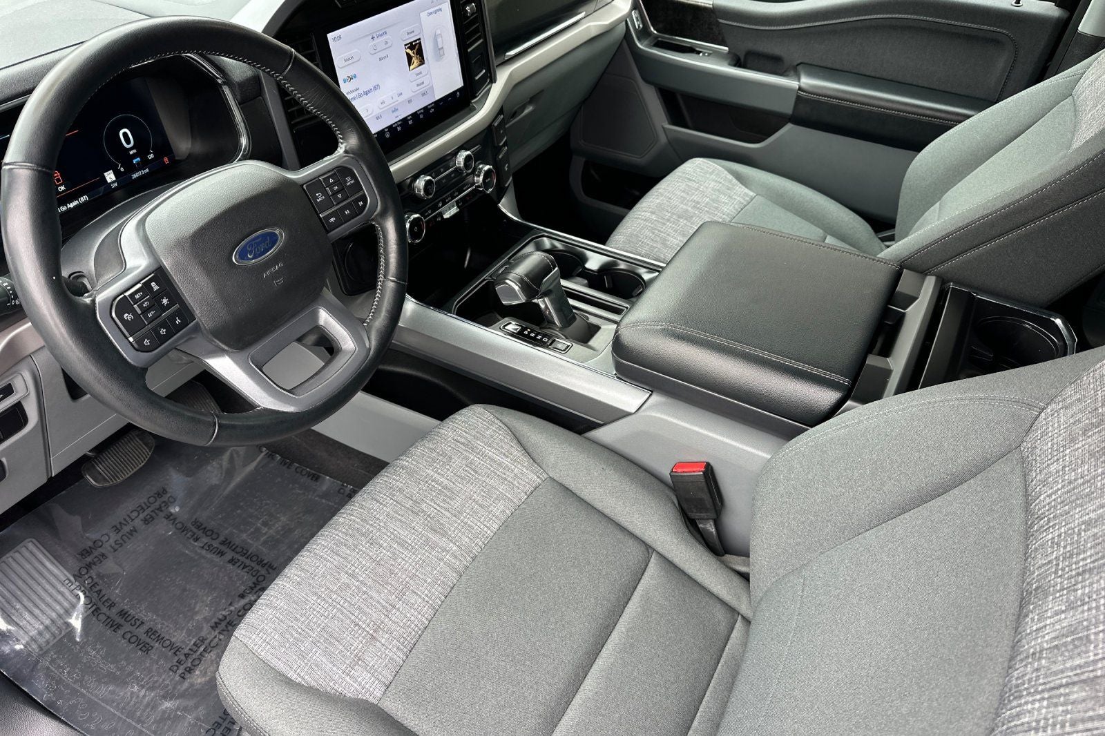 2023 Ford F-150 Lightning XLT