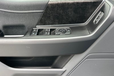2023 Ford F-150 Lightning XLT