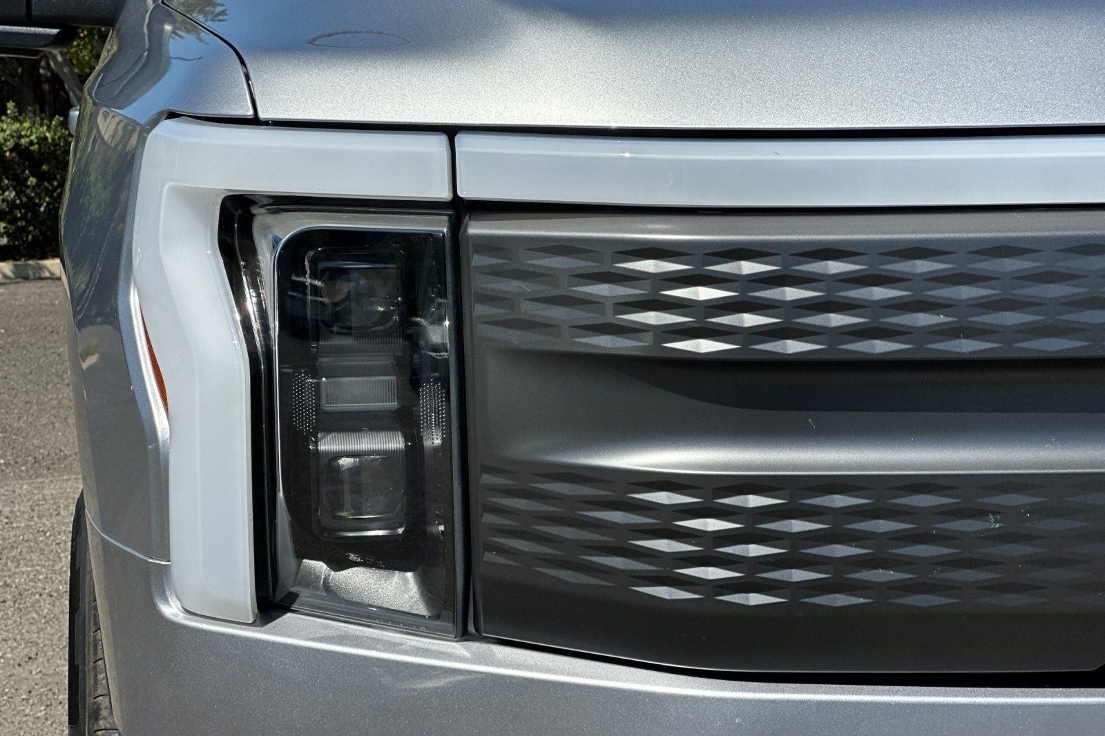 2023 Ford F-150 Lightning XLT