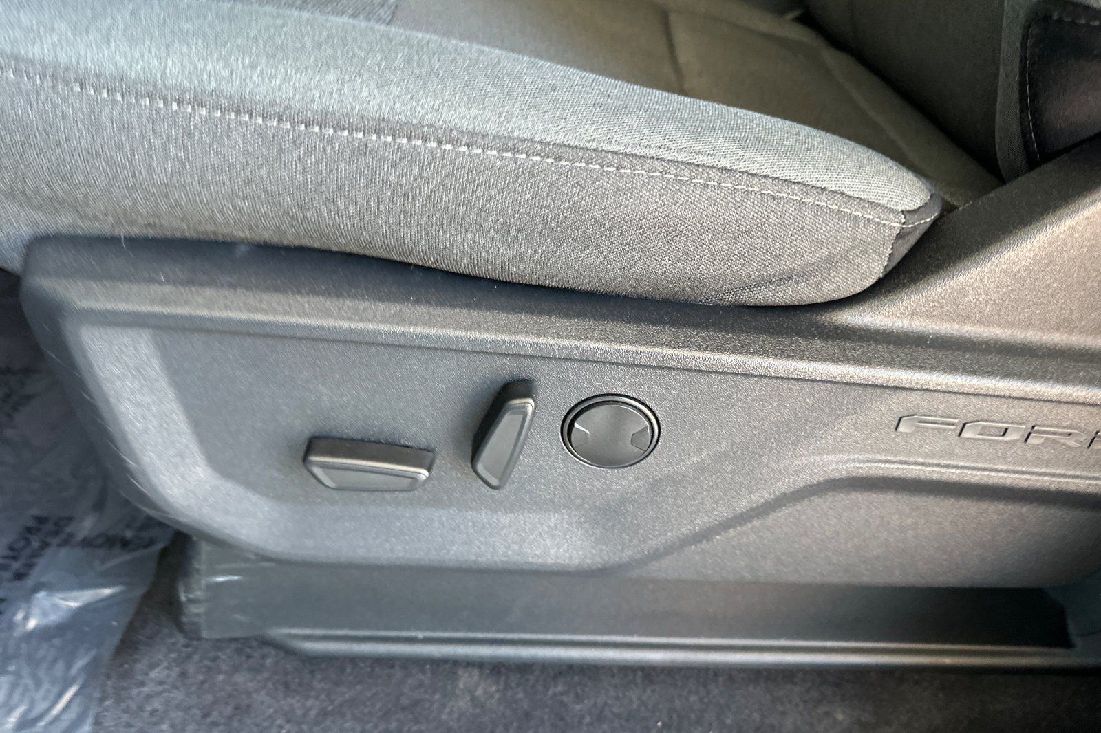 2024 Ford F-150 Lightning Flash