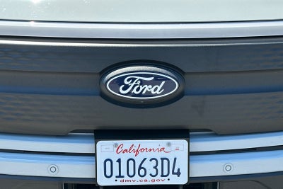 2024 Ford F-150 Lightning Flash