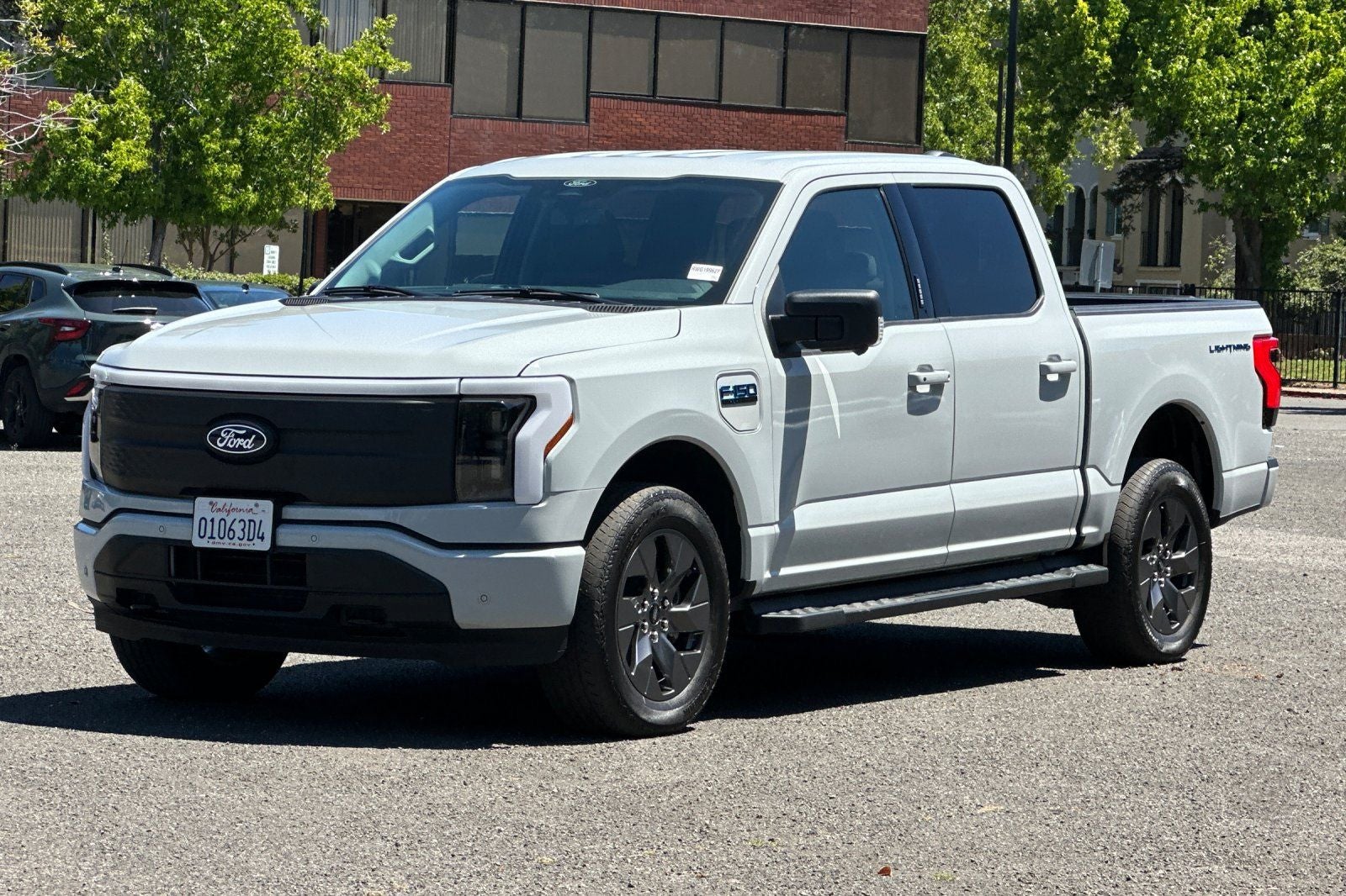 2024 Ford F-150 Lightning Flash