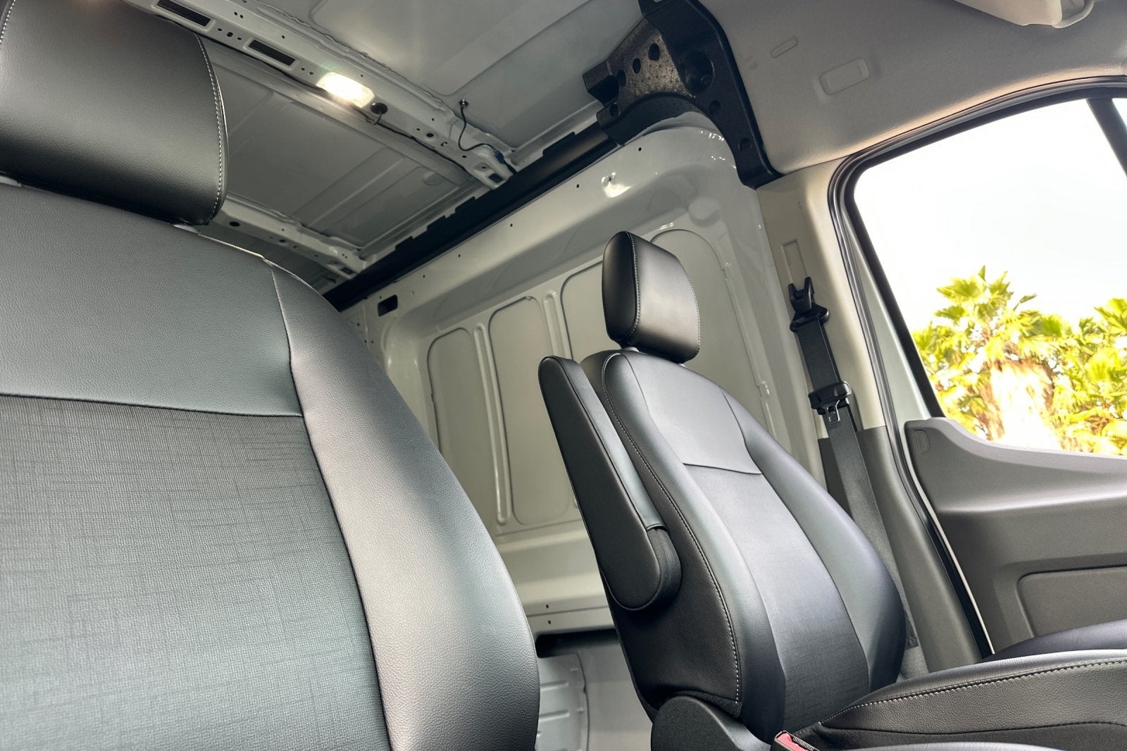 2025 Ford Transit-150 Base