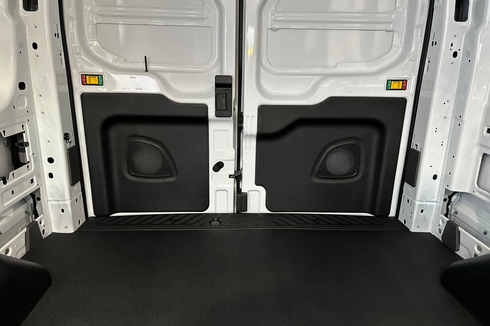 2027 Ford Transit-150 T-150 130" Low Rf 8800 GVWR RWD