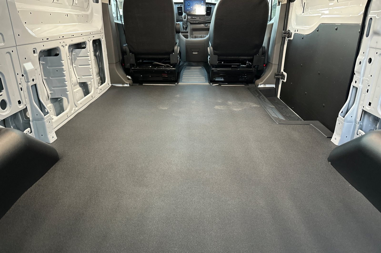 2027 Ford Transit-150 T-150 130" Low Rf 8800 GVWR RWD