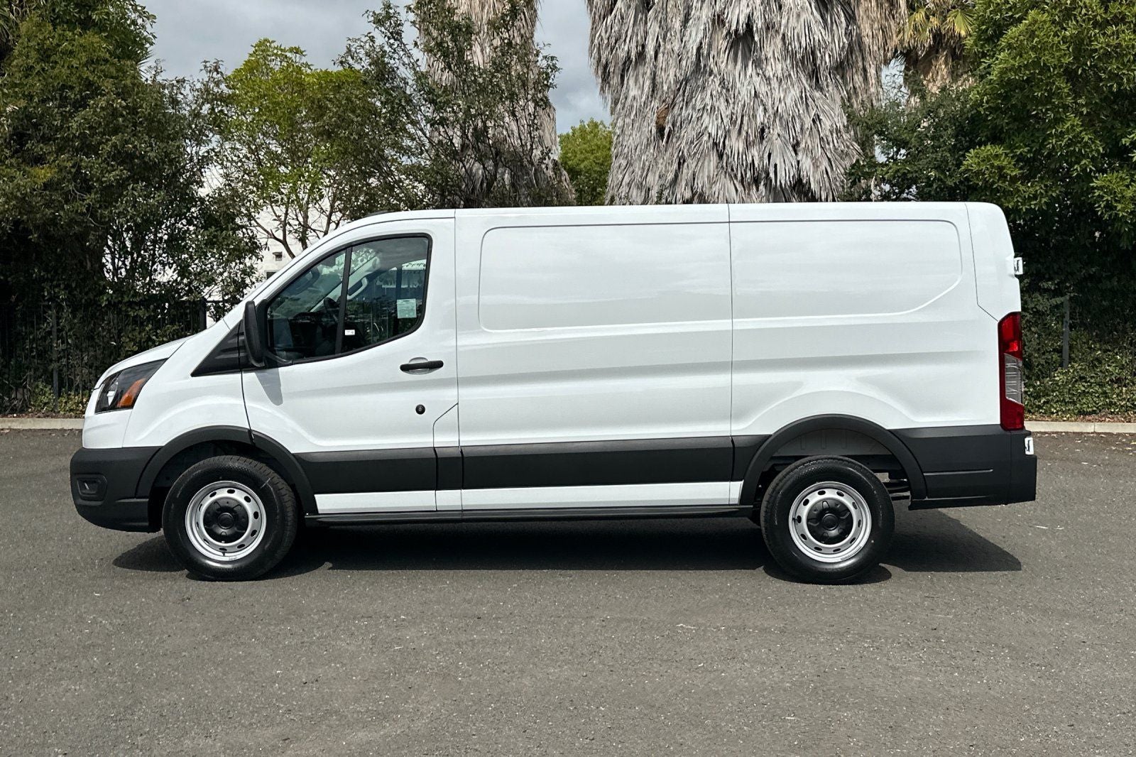 2027 Ford Transit-150 Base