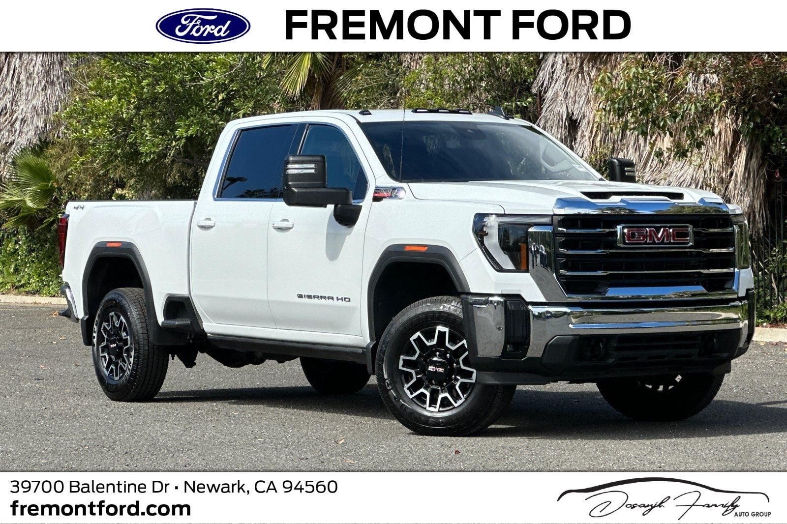 2024 GMC Sierra 4WD Crew Cab Standard Box SLE's photo