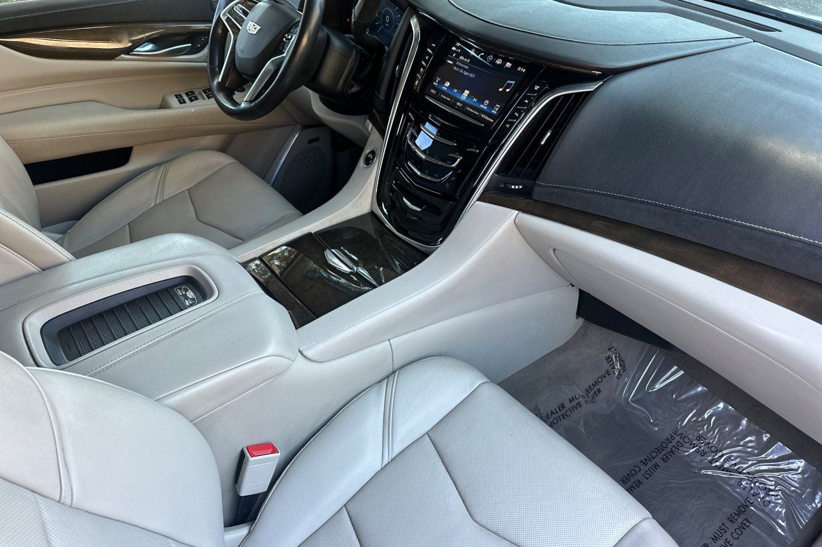 2019 Cadillac Escalade Luxury