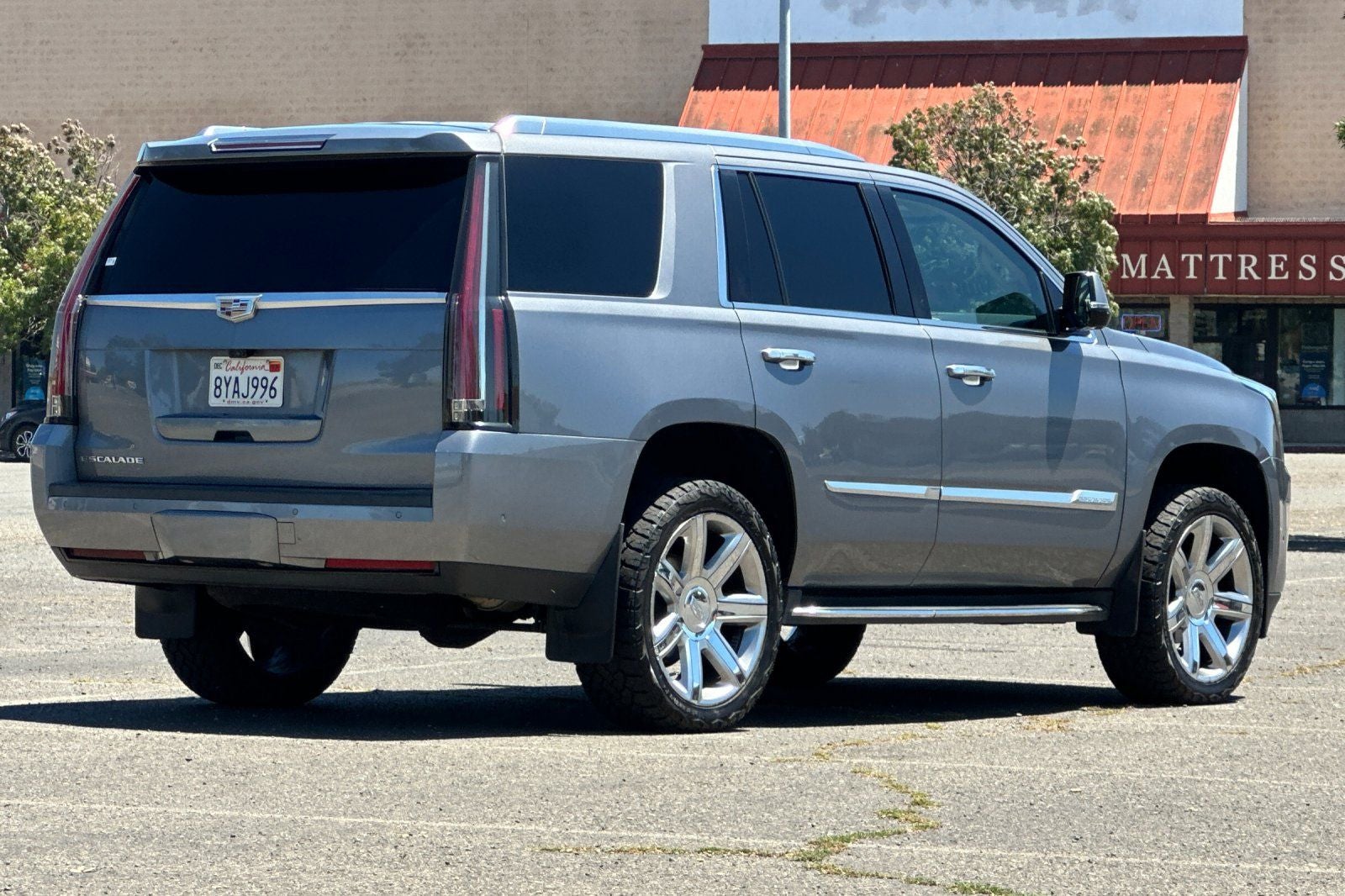 2019 Cadillac Escalade Luxury