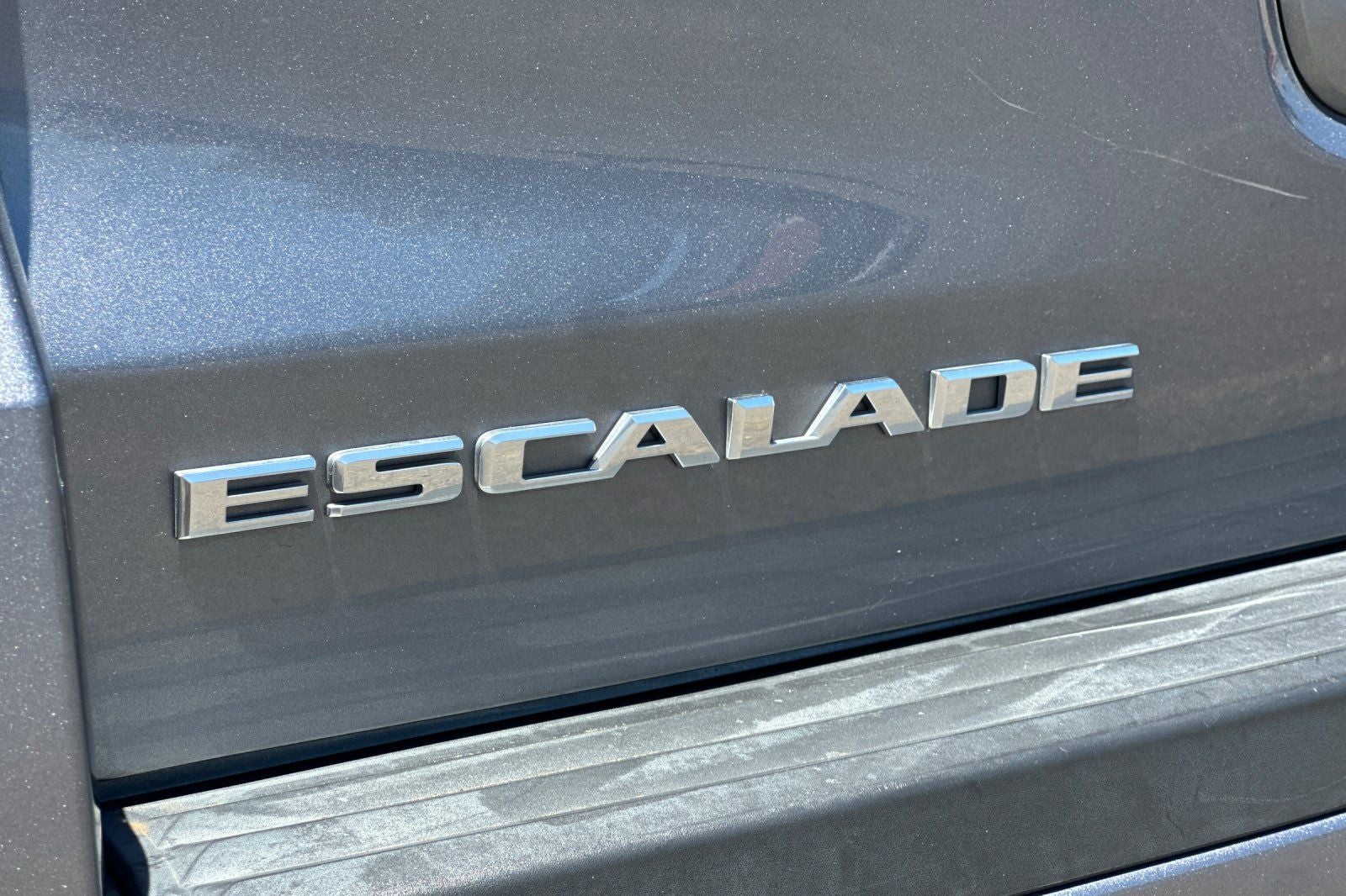 2019 Cadillac Escalade Luxury