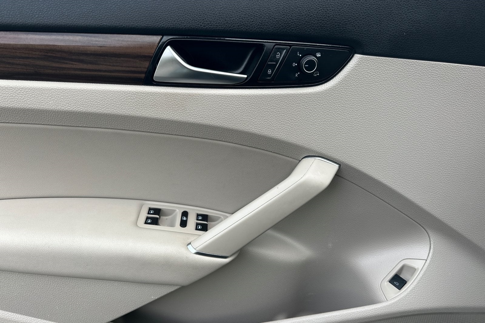 2020 Volkswagen Passat 2.0T SEL