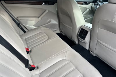 2020 Volkswagen Passat 2.0T SEL